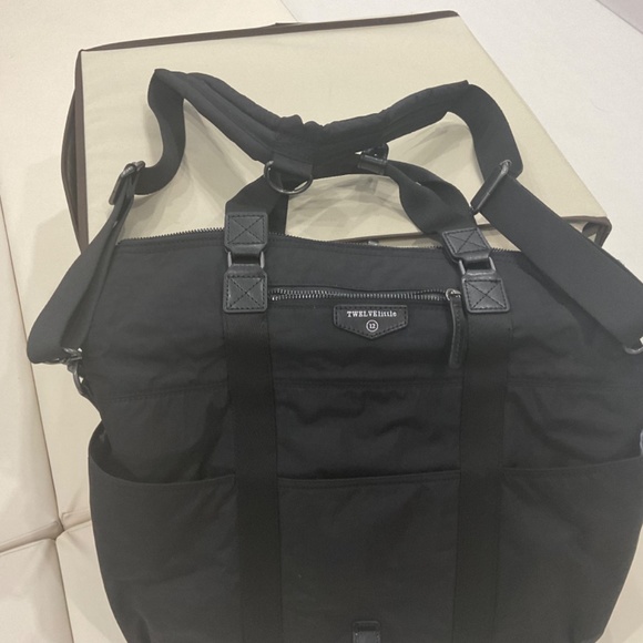 Twelvelittle unisex 3-in-1 foldover tote black - Picture 13 of 13